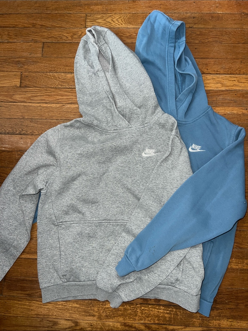 Nike Boys Crewneck Hoodies in Gray and Blue size YXL